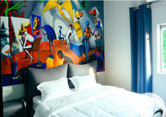 清镇对于酒店的墙体彩绘而言更注重哪些方面？